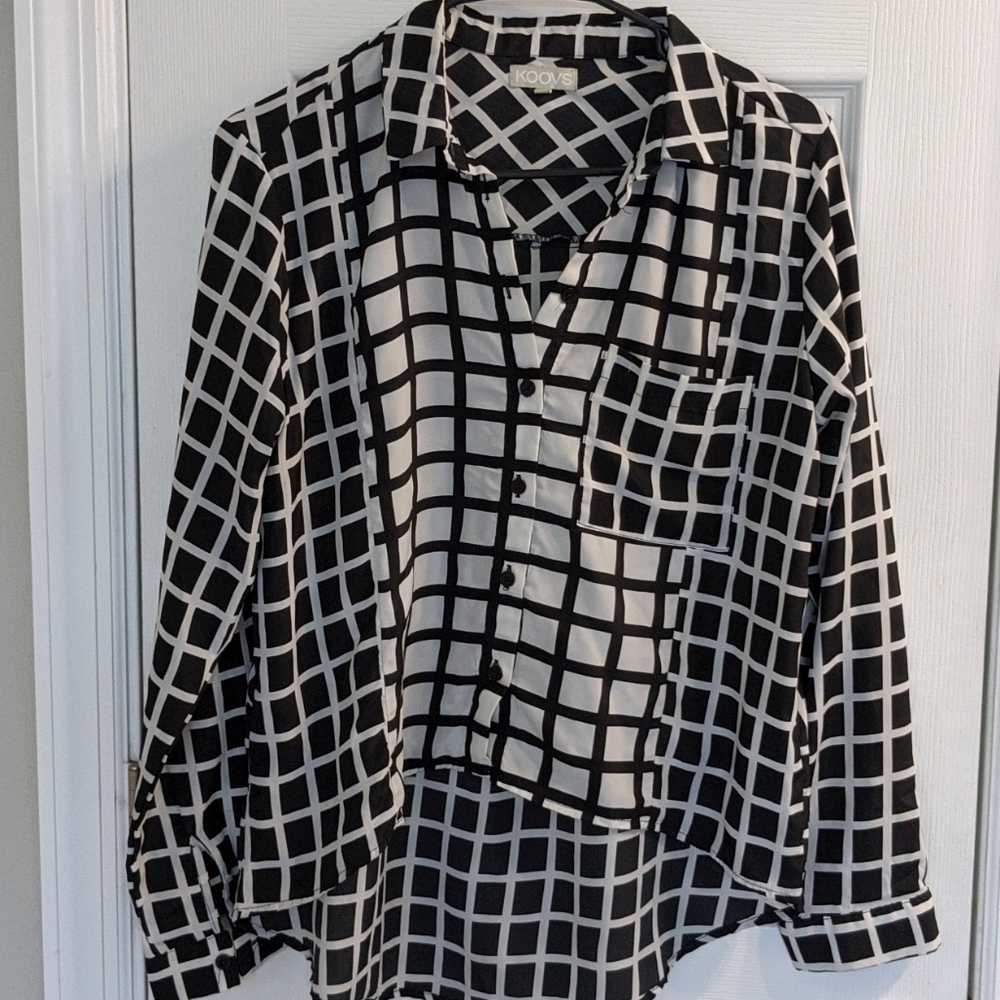 Cropped Checkered Top